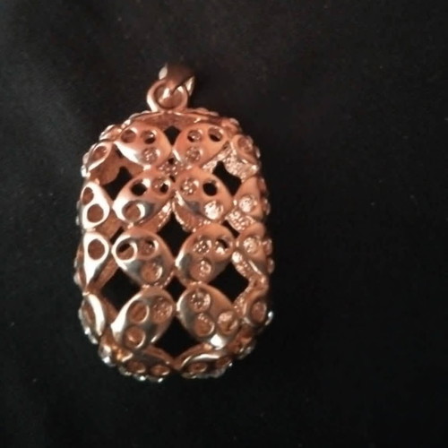 Pendant gold color with rhinestones like new, 4x3 cm