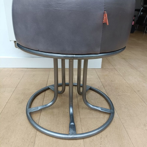 Art Sensation grey leather pouf with metal base