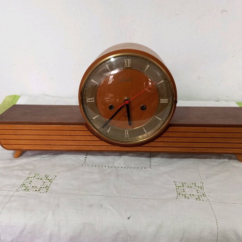 Wooden vintage table clock used, battery operated and functional