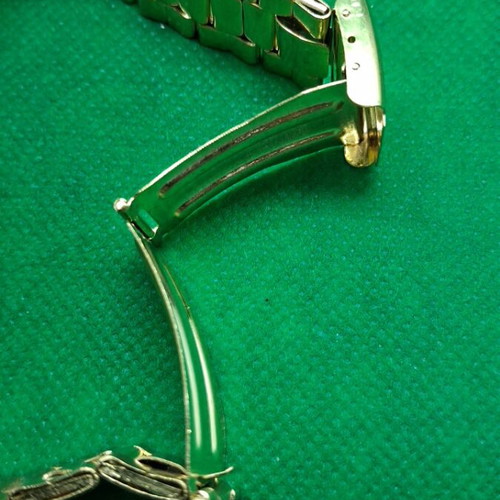Geneva gold watch unisex, new