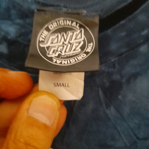 Santa Cruz tshirt new size S