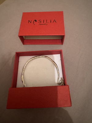 Nasilia silver bracelet