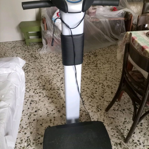 Power Plate vibration platform like new fitness machine