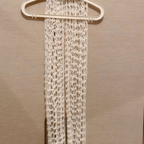 Julia Bergovich scarf new, white with loose knit