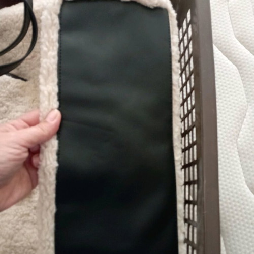 Shoulder bag with furry fabric