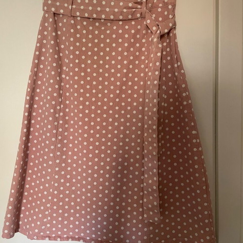 Compañía Fantástica pink polka dot skirt like new, size S