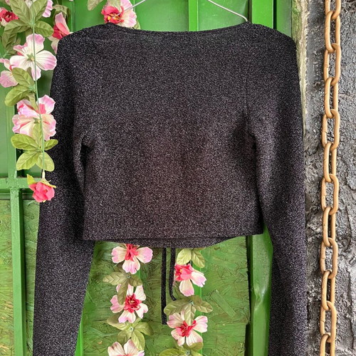 Black long sleeve top with chest tie like new, size L