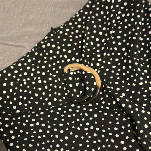 Stradivarius black polka dot skirt like new, size S