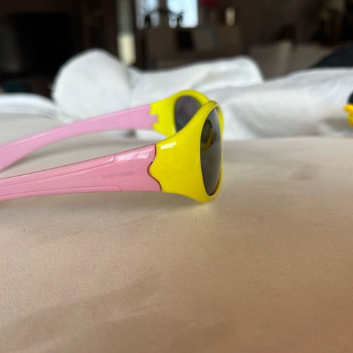 Baby sport children's sunglasses like new, pink and yellow