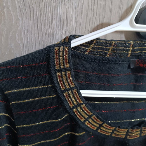 Fine Knit Sweater like new