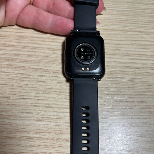 Hifuture smartwatch black like new without charger