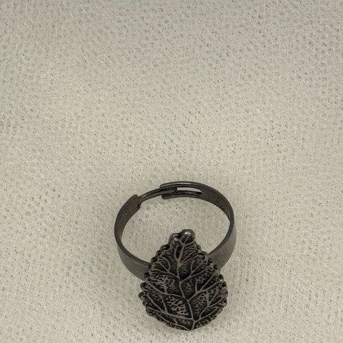 Steel ring like new, one size, silver color