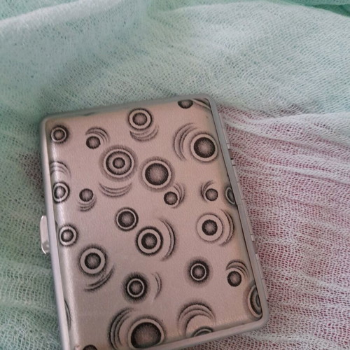 Tobacco case like new