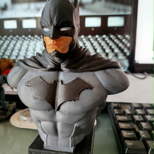 Batman Bust Figure New from NP Studios Reality