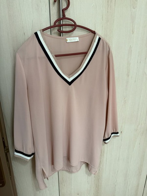 Blouse 3/4 sleeve size 3 like new, pink