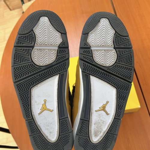 Air Jordan 4 Lightning sneakers size 45 like new