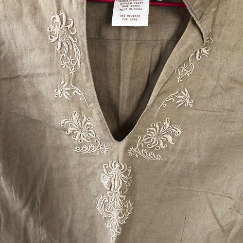 Linen tunic L like new, beige with embroidery