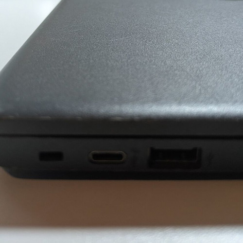 HP Chromebook 11A G6 EE used, works only plugged in with USB-C charger