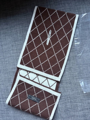 Мъжки вълнен шал нов, двулицев, кафяво и бяло