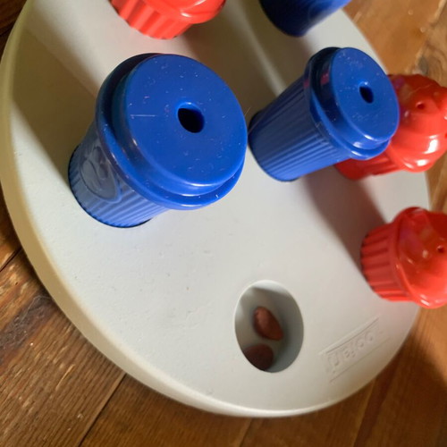 Zoofari interactive pet toy with cupcake and coffee cup compartments