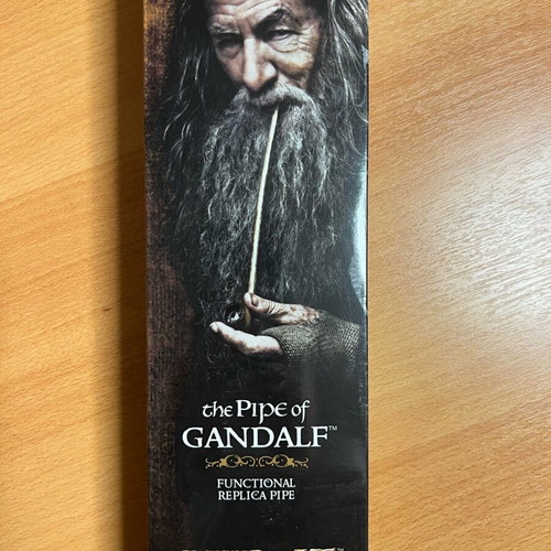 Hobbit collectible sealed piece The Pipe of Gandalf