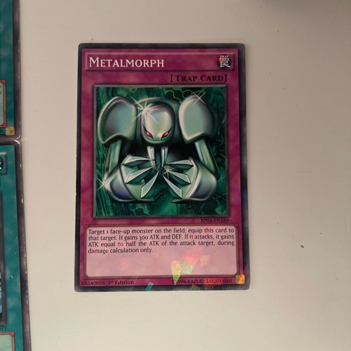 Yo-Gi-Oh cards like new, 29 authentic