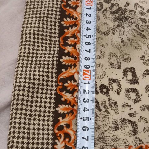 Codello scarf like new, 100% silk, multicolored 85×85