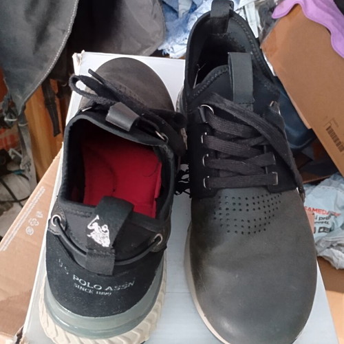 U.S. Polo Assn. sneakers size 42 used, black with red lining