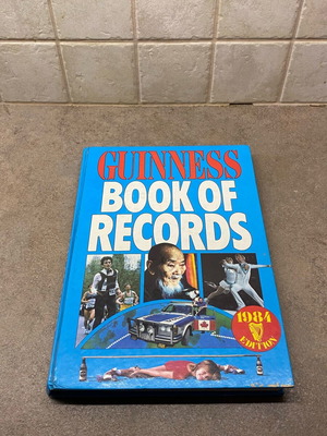 Guinness Book of Records 1984 like new edition