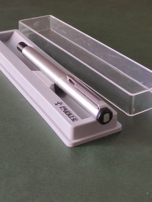 Parker στυλό inox ματ με μπλε μελάνι σαν καινούργιο με θήκη