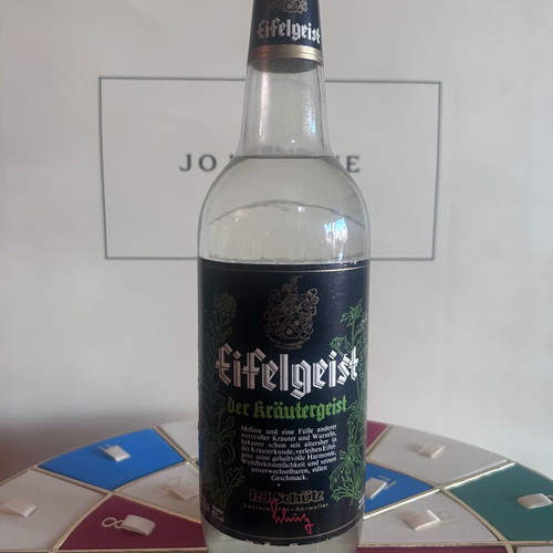 Eifelgeist sealed bottle 0.7L premium herbal liqueur