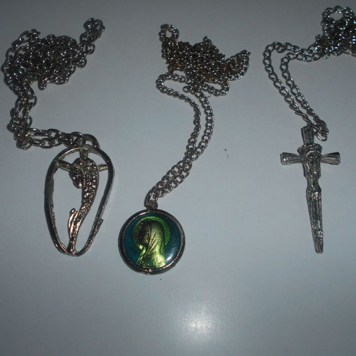 Religious keychains used, pack of 5 with Saint Christopher and cross