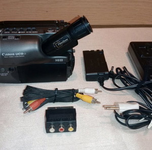 Canon UC9Hi Hi8 Video Camera