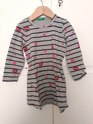 Benetton cotton dress 1 year, grey with stripes and hearts