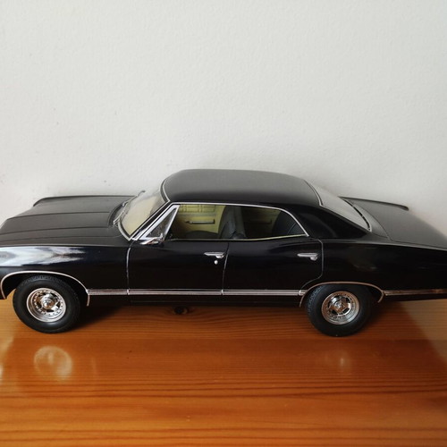 Supernatural 1967 Chevrolet Impala Sport Sedan diecast 1:18 scale model by Greenlight