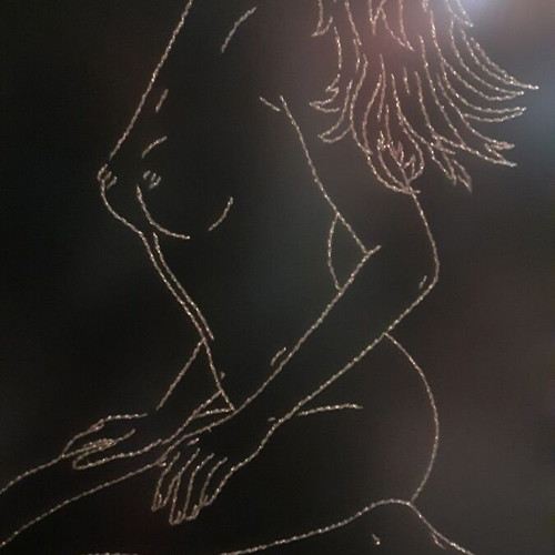 Woman embroidery painting with gold thread, like new, 44x70