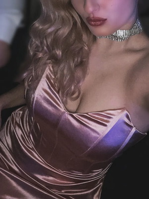 Φόρεμα rose gold γοργονέ strapless σαν καινούργιο Shein