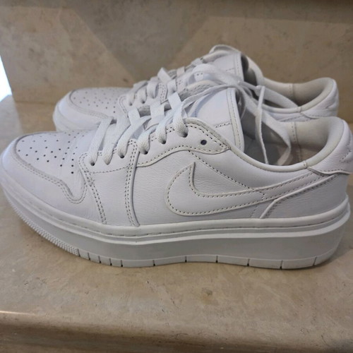 Air Jordan 1 Elevate Low women's shoes like new, white