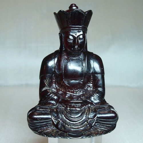 Amber Shakyamuni Bodhisattva Buddha used, handmade 18th century figure