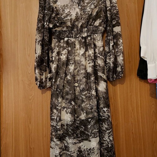 Matis dress like new with transparent sleeves, small size