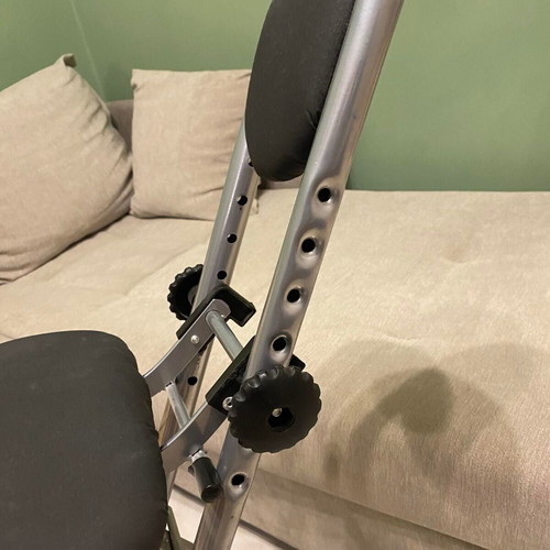Adjustable auxiliary chair like new, work seat