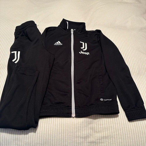 Adidas Juventus kids tracksuit set like new, size 9-10