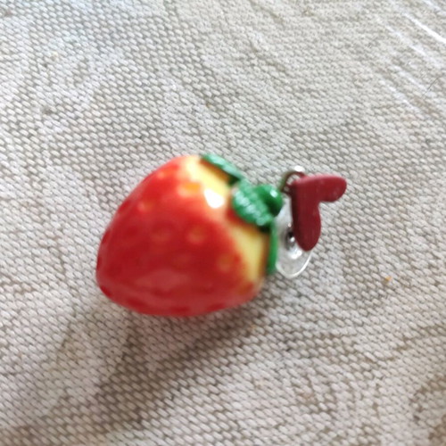 Strawberry earrings new with heart clasp