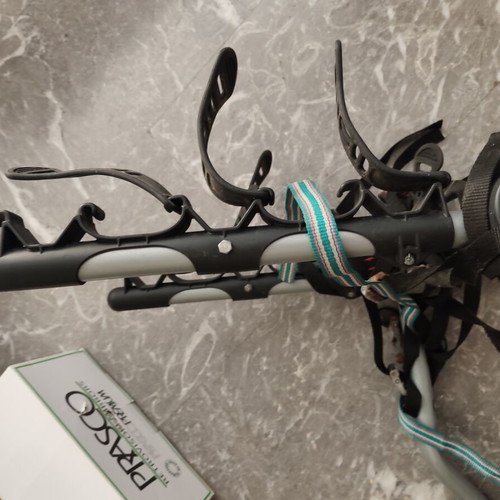 Car bike rack used with three positions and straps for two
