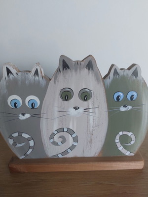 Wooden decorative with cats