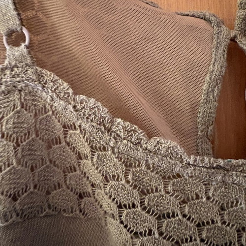 Benetton knitted top with lace details, like new, beige, size M