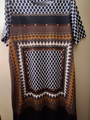 Dress with unique multicolor pattern, XXL