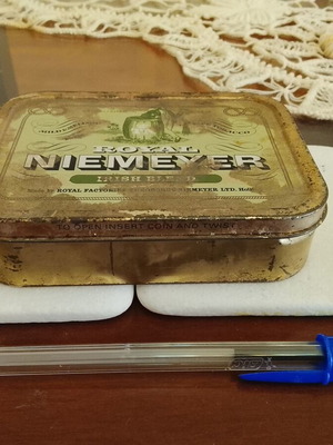 Vintage Niemeyer Dutch Pipe Tobacco Metal Box used