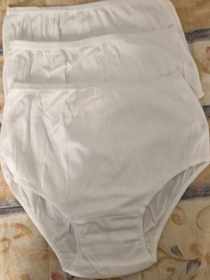 Lingerie set size 58 new, white