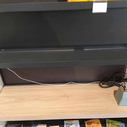 Metal shelves like new, set of 4 pieces 79x18